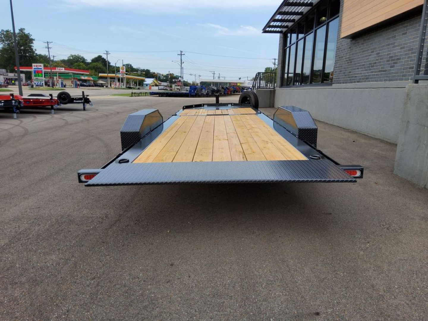 New 2026 Diamond C Trailers HDT208 - PACESETTER Tilt Trailer