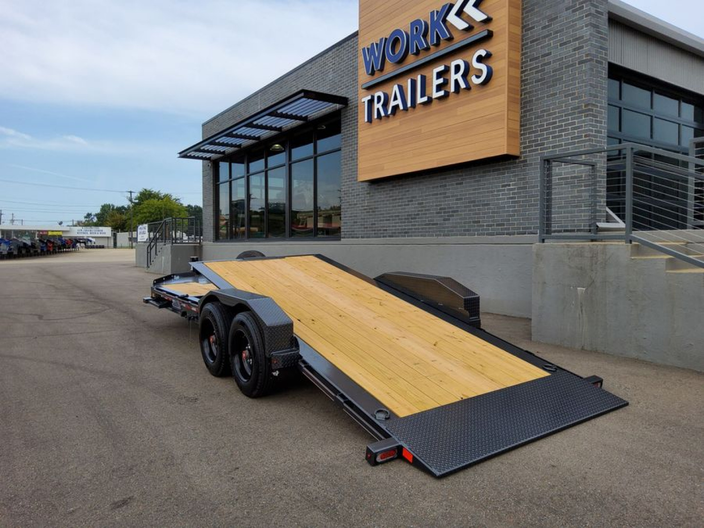 New 2026 Diamond C Trailers HDT208 - PACESETTER Tilt Trailer