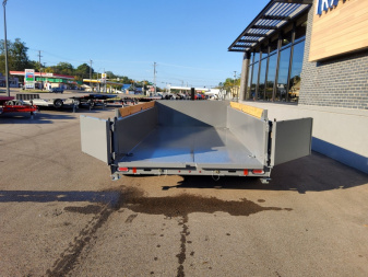 New 2026 Diamond C Trailers LPT207 - PACESETTER Dump Trailer