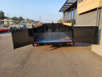 New 2026 Diamond C Trailers LPT207