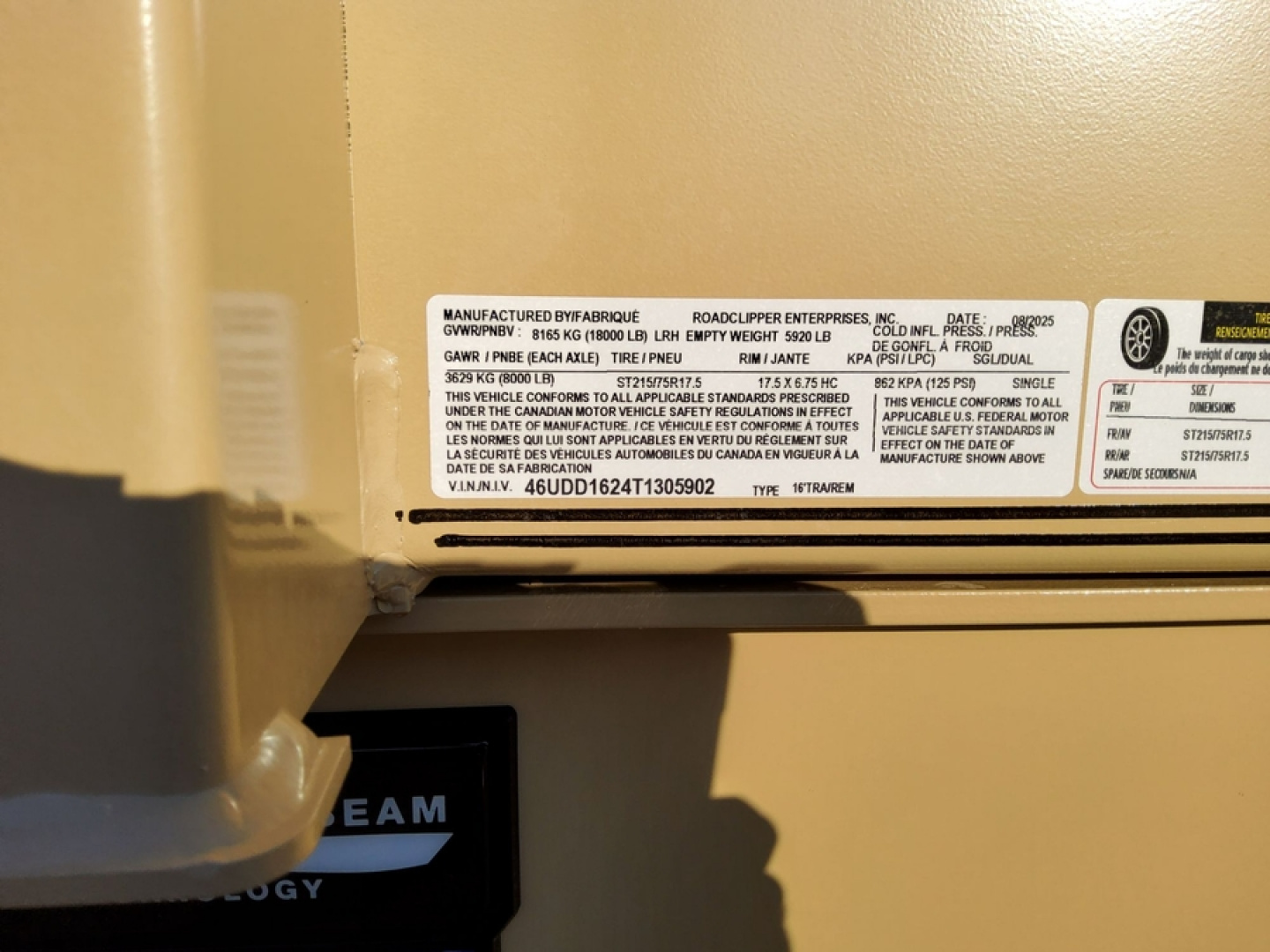 New 2026 Diamond C Trailers LPT208 - PACESETTER Dump Trailer