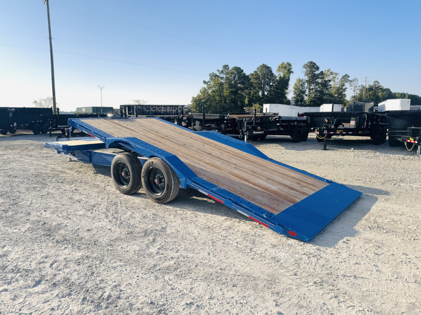 New 2026 Diamond C Trailers HXD208-22 Tilt Trailer