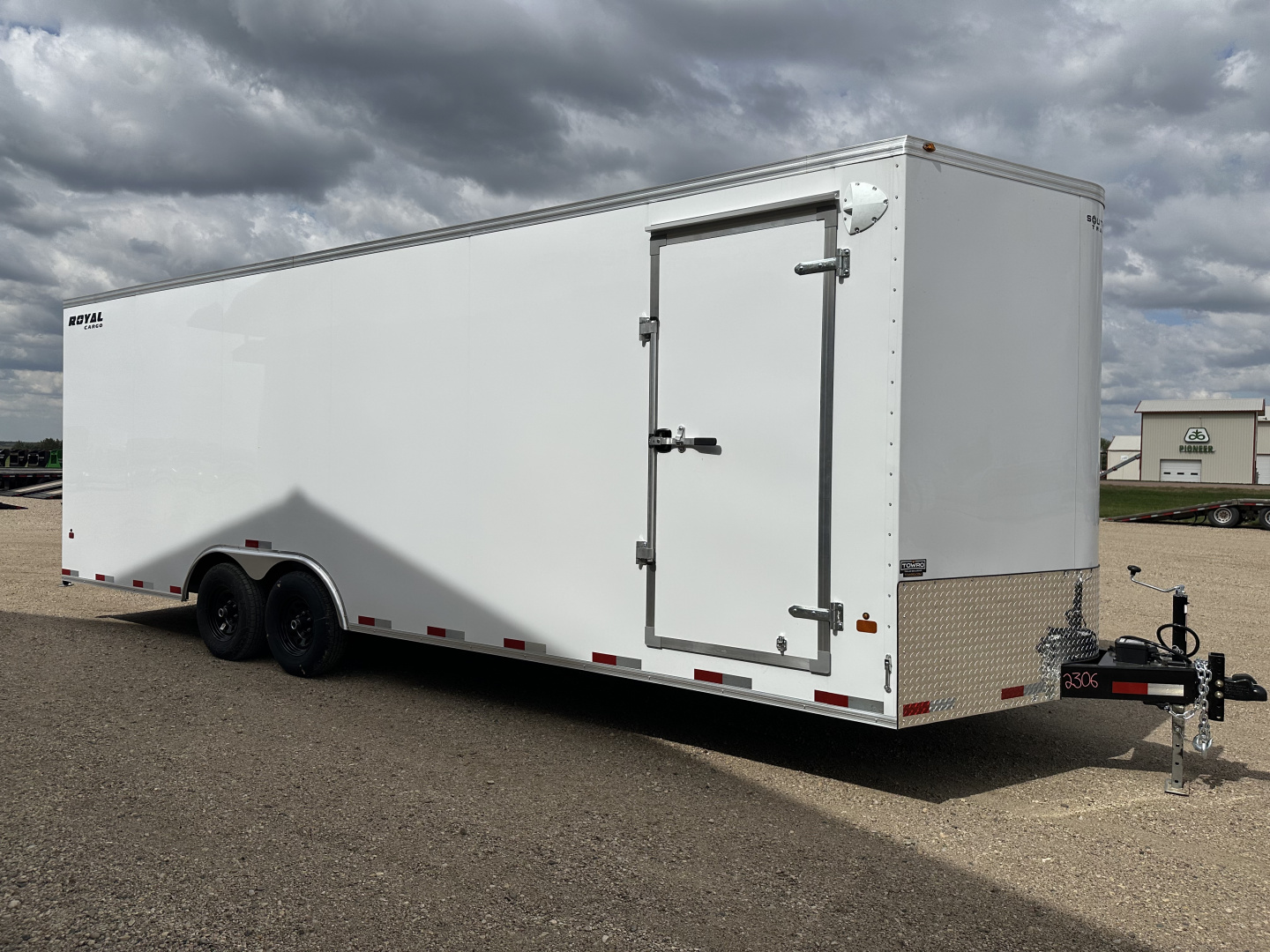New 2026 Southland Trailers Larct52-826v-86r Cargo / Enclosed Trailer