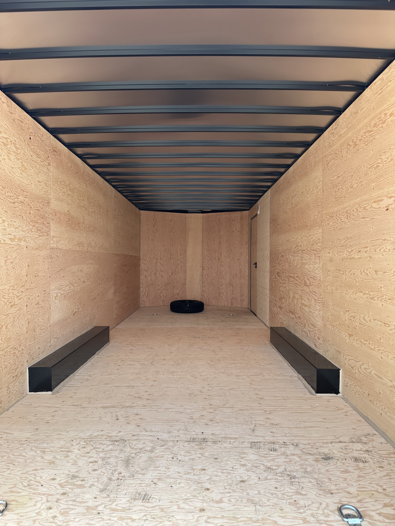 New 2026 Southland Trailers Larct52-826v-86r Cargo / Enclosed Trailer