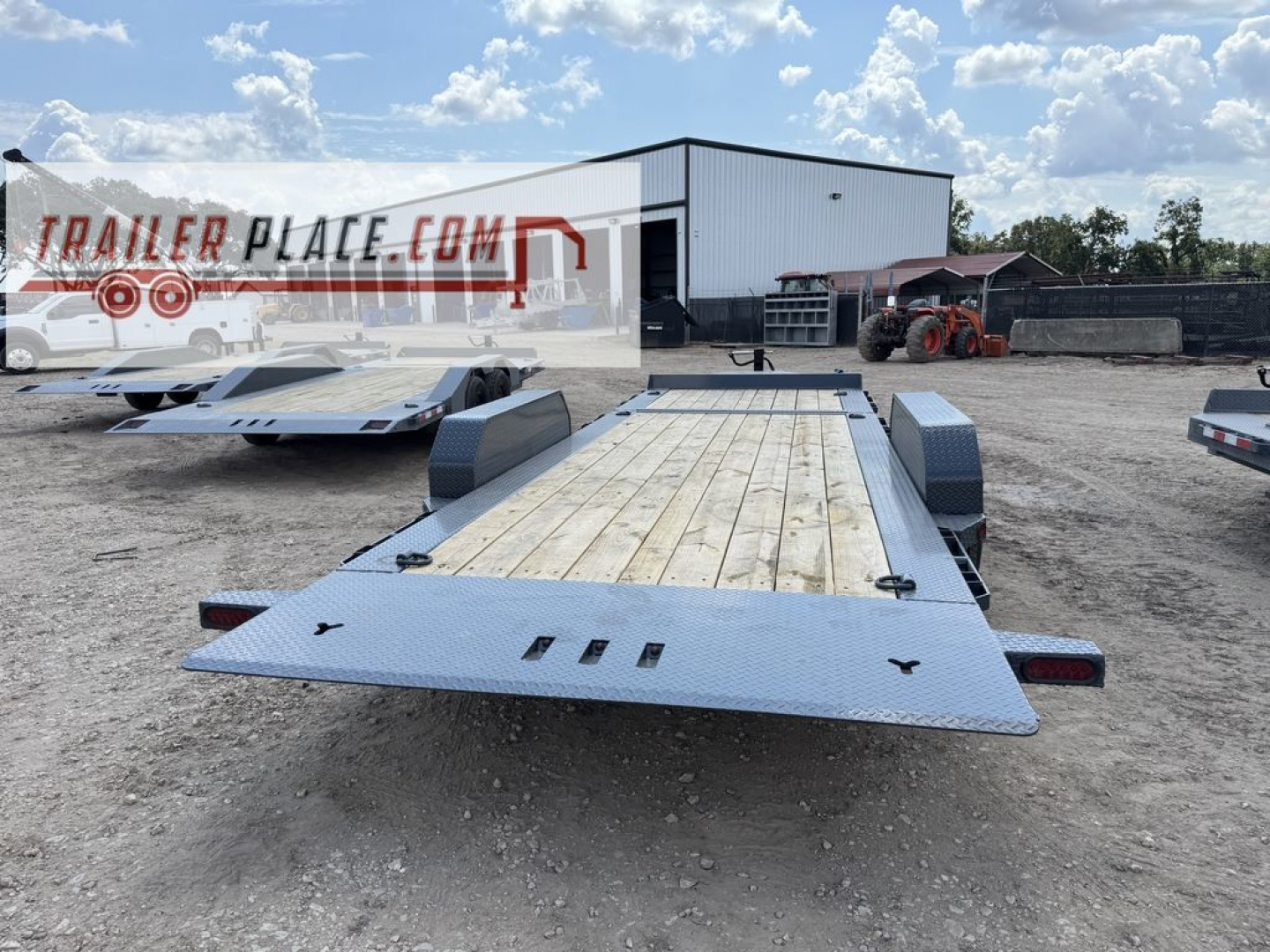 New 2026 IRON BULL 83"X20' 14K TWB TILT TRAILER