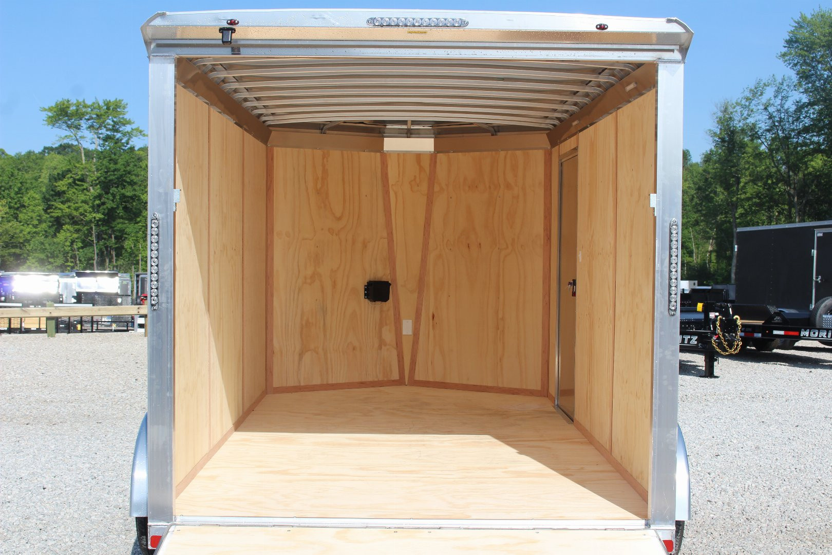 New 2026 NEO Trailers NAV 7' x 12' Aluminum Enclosed Cargo Trailer - Ramp Door - 6' INTERIOR HEIGHT - 7000# GVW