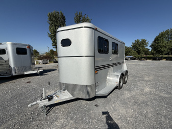 New 2026 Bee 2 Horse Durango Slant Load Horse Trailer