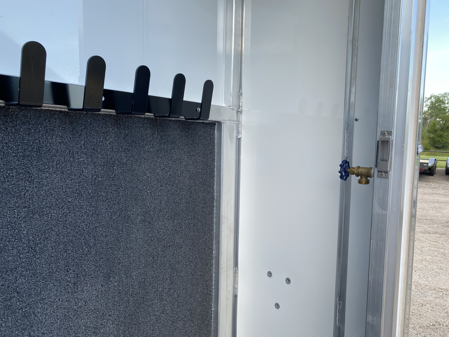 New 2026 Cimarron Norstar 8 Horse Trainer Trailer