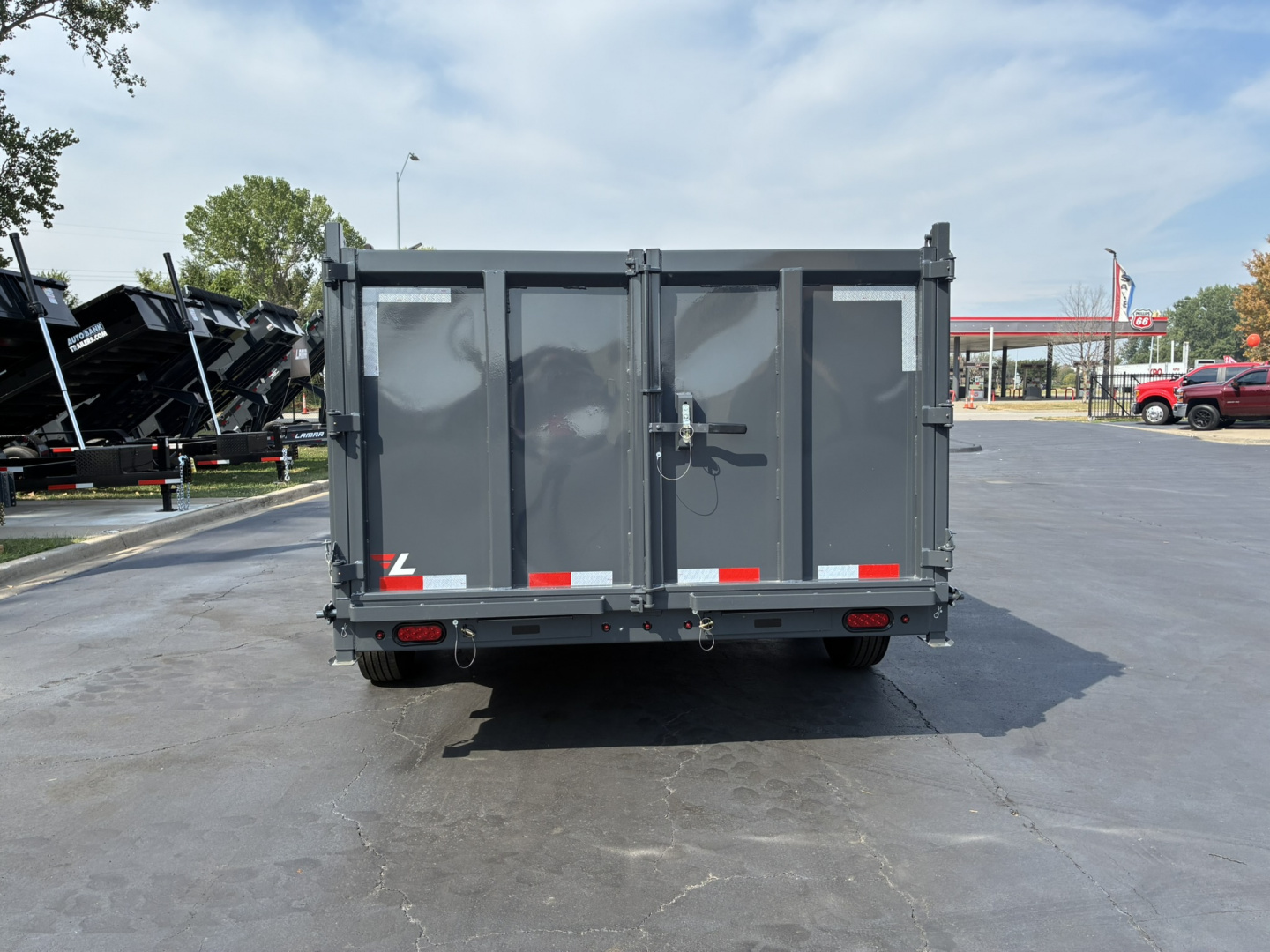 New 2026 Lamar Trailers 83"X16' DT-14K Telescopic Dump Trailer