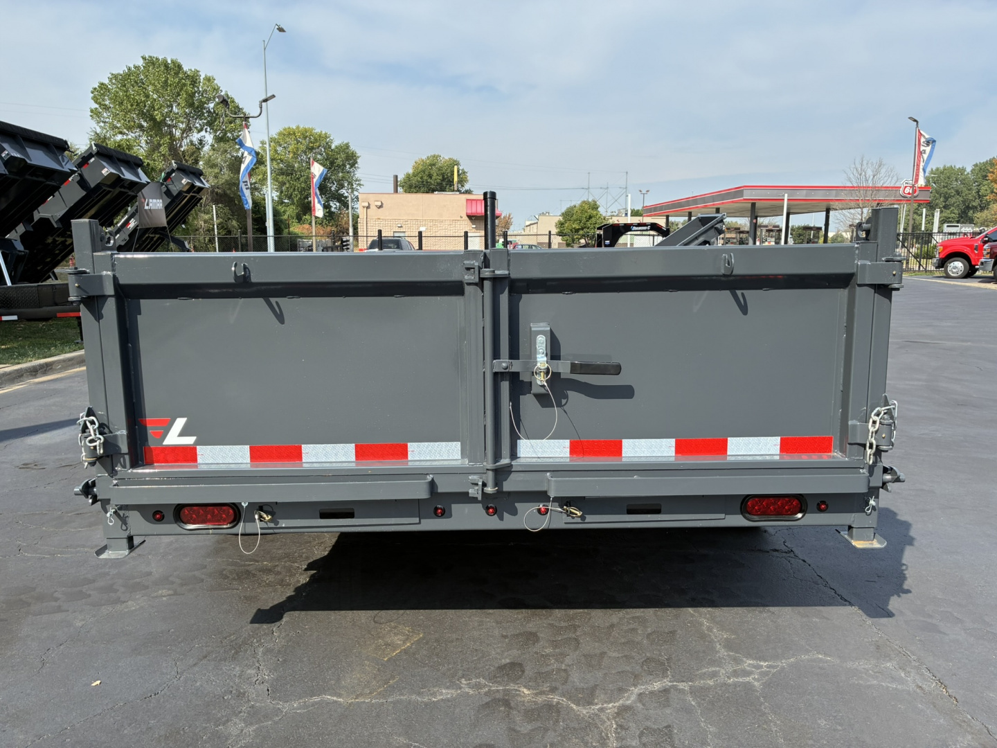 New 2026 Lamar Trailers 83"X16'-14k Telescopic Dump Trailer