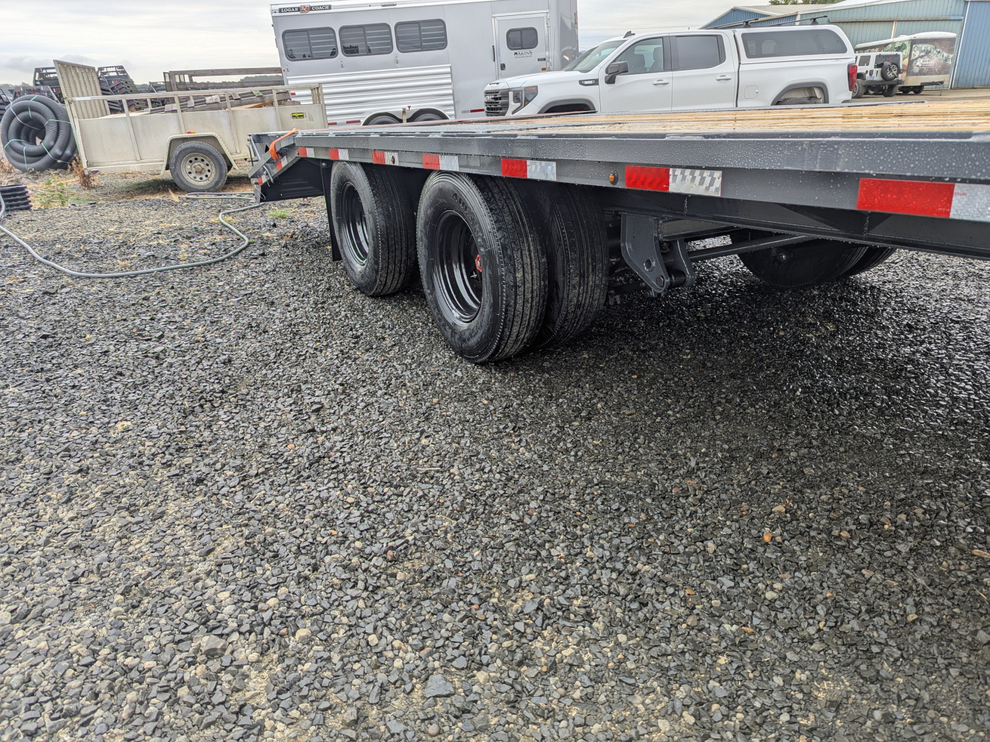New 2026 Lamar Trailers FD102X25/24K GOOSENECK Flatbed Trailer 6" SIDES