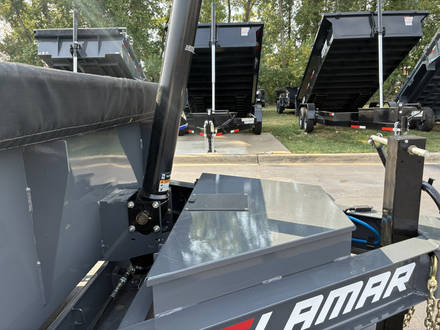 New 2026 Lamar Trailers 83"x16' DT-14K Telescopic Dump Trailer