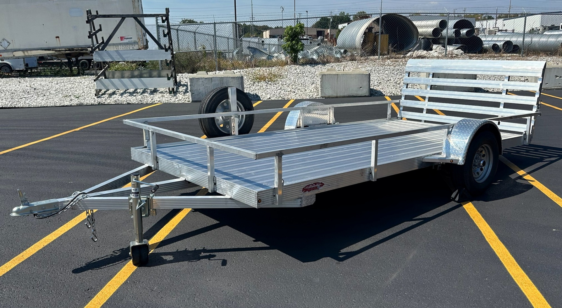New Cherokee 14' Single Axle Aluminum Utility Trailer