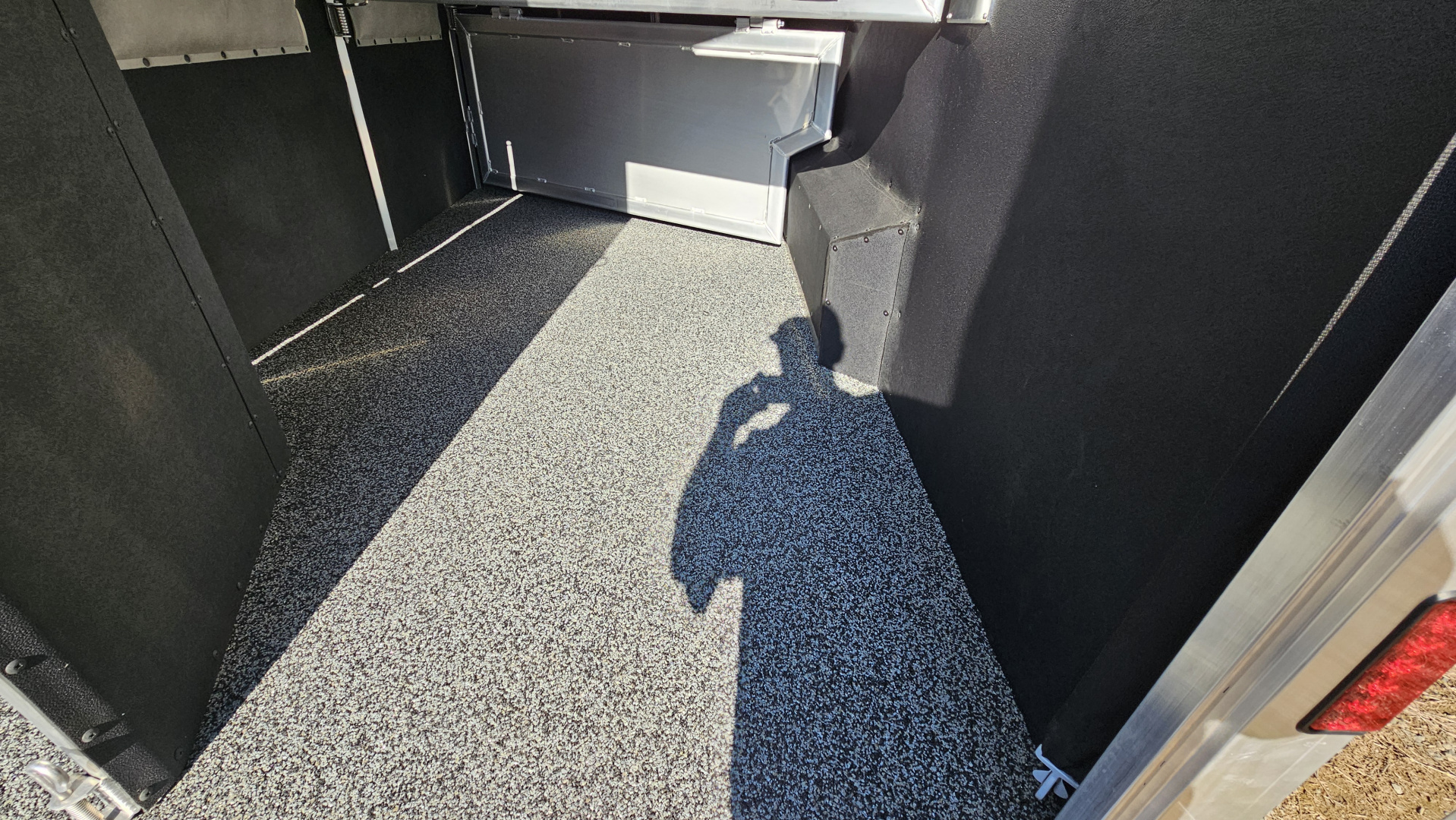 New 2026 Featherlite Trailers 9808 GOOSENECK 8.5X30 Horse Trailer