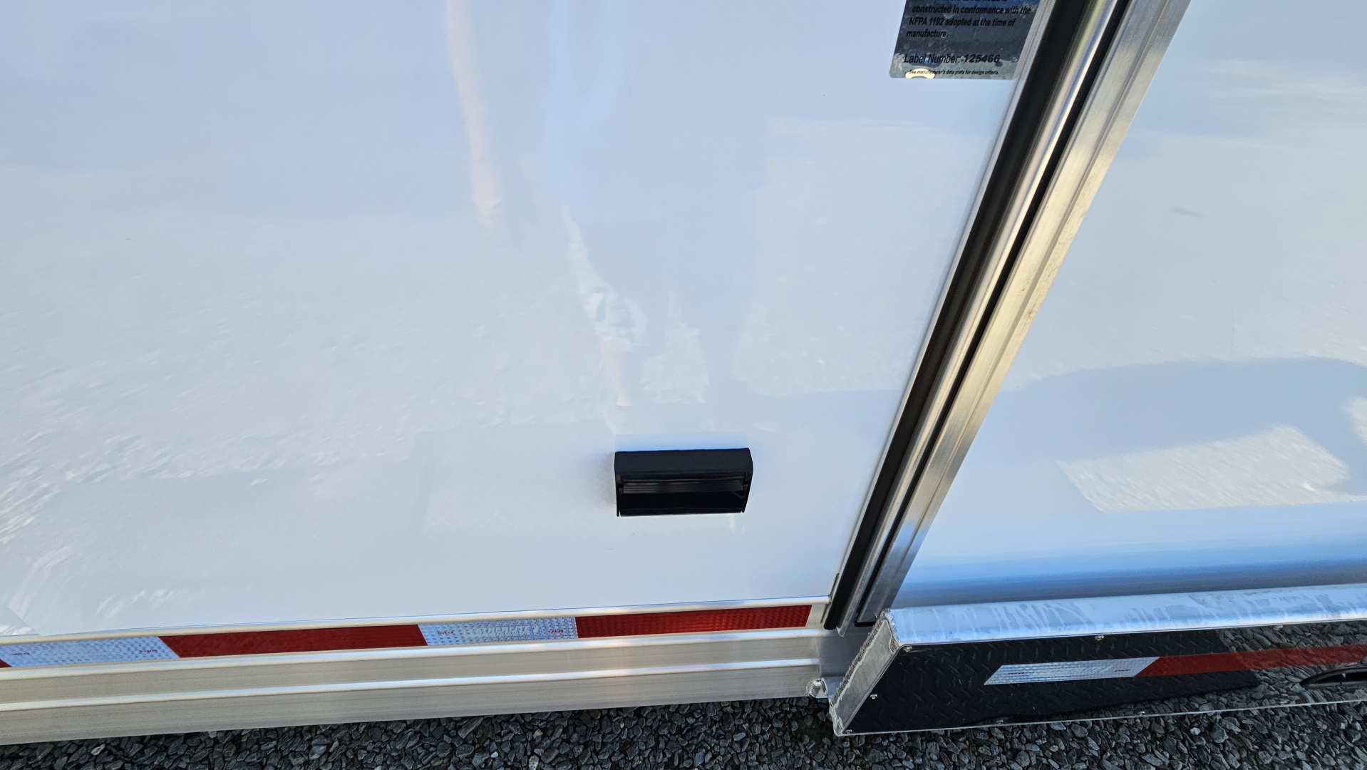 New 2026 Featherlite Trailers 9808 GOOSENECK 8.5X30 Horse Trailer