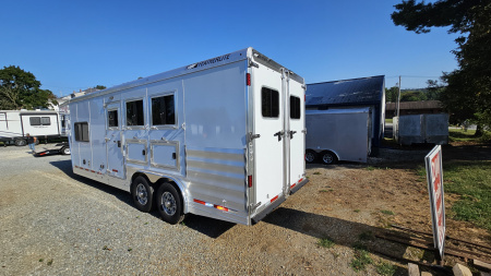 New 2026 Featherlite Trailers 9808 GOOSENECK 8.5X30 Horse Trailer