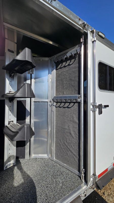 New 2026 Featherlite Trailers 9808 GOOSENECK 8.5X30 Horse Trailer