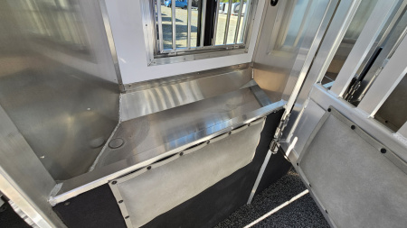 New 2026 Featherlite Trailers 9808 GOOSENECK 8.5X30 Horse Trailer