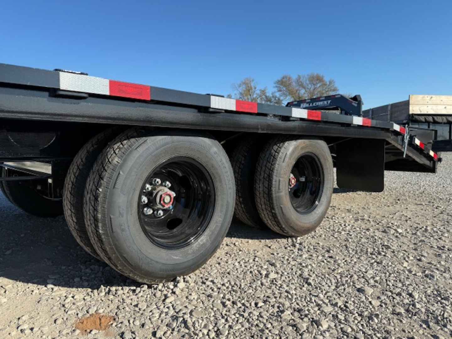 New 2026 H&H 102"x30'+5' 24k HD LowProfile Dovetail Super Deluxe Ramps Gooseneck Deckover Trailer