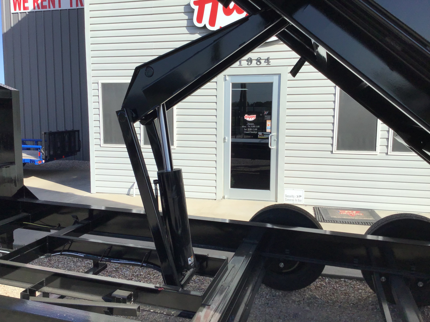 New 2026 PJ 82"x16' GN Tandem Axle HD Low Pro Dump w/ 36" Sides – DE