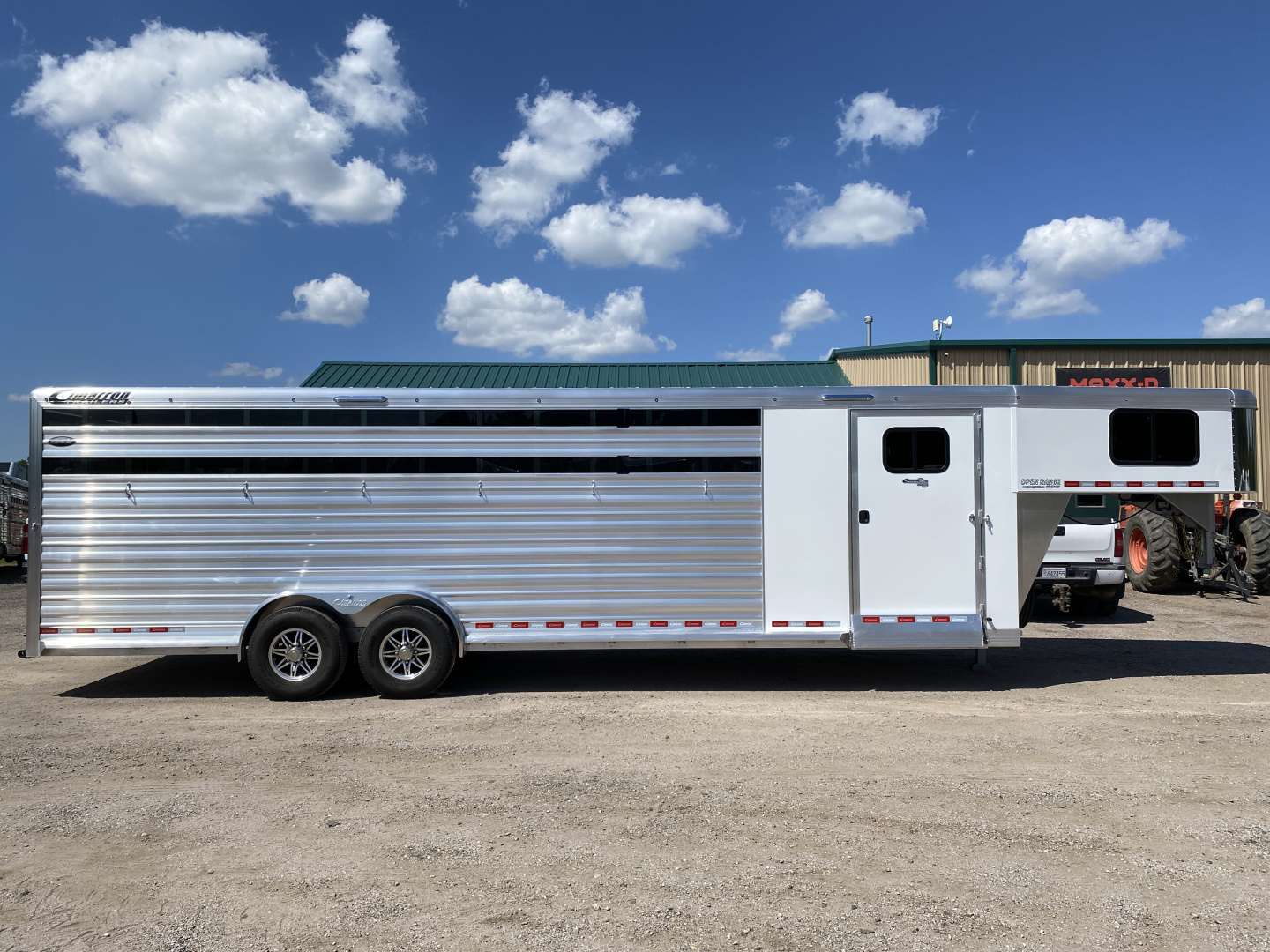 New 2026 Cimarron 6H Winstar Horse Trailer