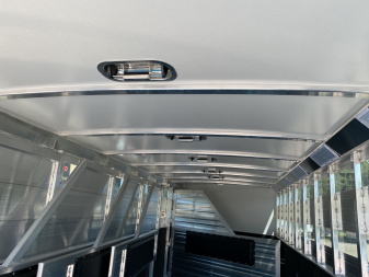 New 2026 Cimarron 6H Winstar Horse Trailer