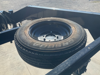 New 2026 MAXX-D 83"x14' 18K GN Roll-Off Trailer & 3 Bin Pkg. – ROX