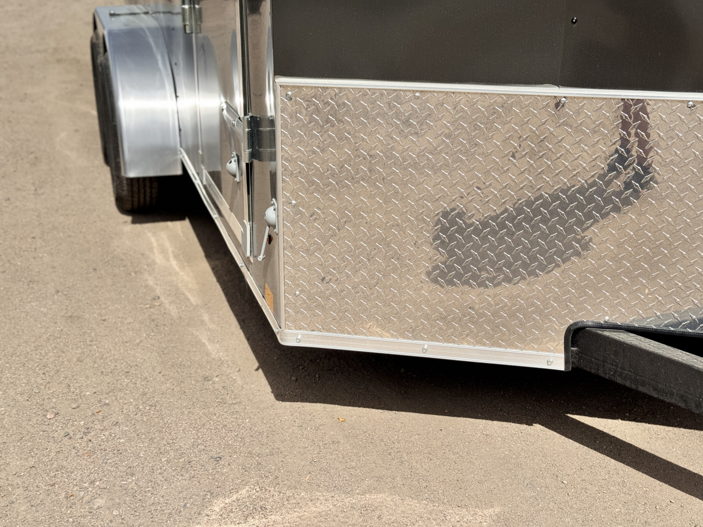 New 2025 Cross Trailers 7-14-1.5V Enclosed