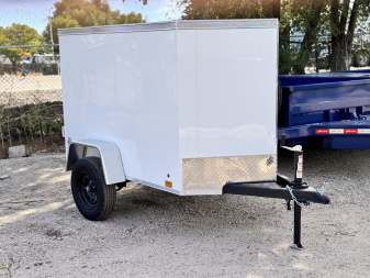 New 2025 Cross Trailers 4-6-1V Enclosed Barn Door
