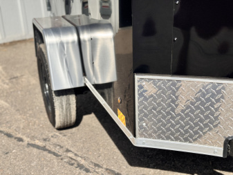 New 2025 Cross Trailers 4-6-1V Enclosed Barn Door