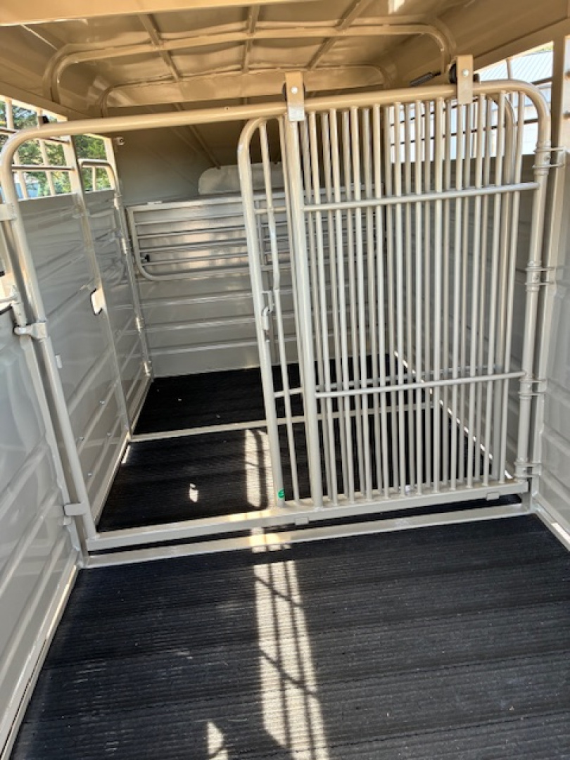 New 2026 Swift Built Trailers cattle trailer Stock / Stock Combo Trailer