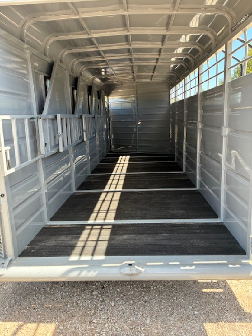 New 2026 Swift Built Trailers smart tack Stock / Stock Combo Trailer