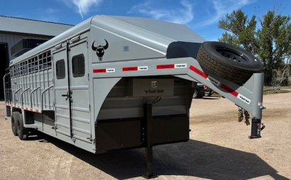New 2026 Swift Built Trailers smart tack Stock / Stock Combo Trailer