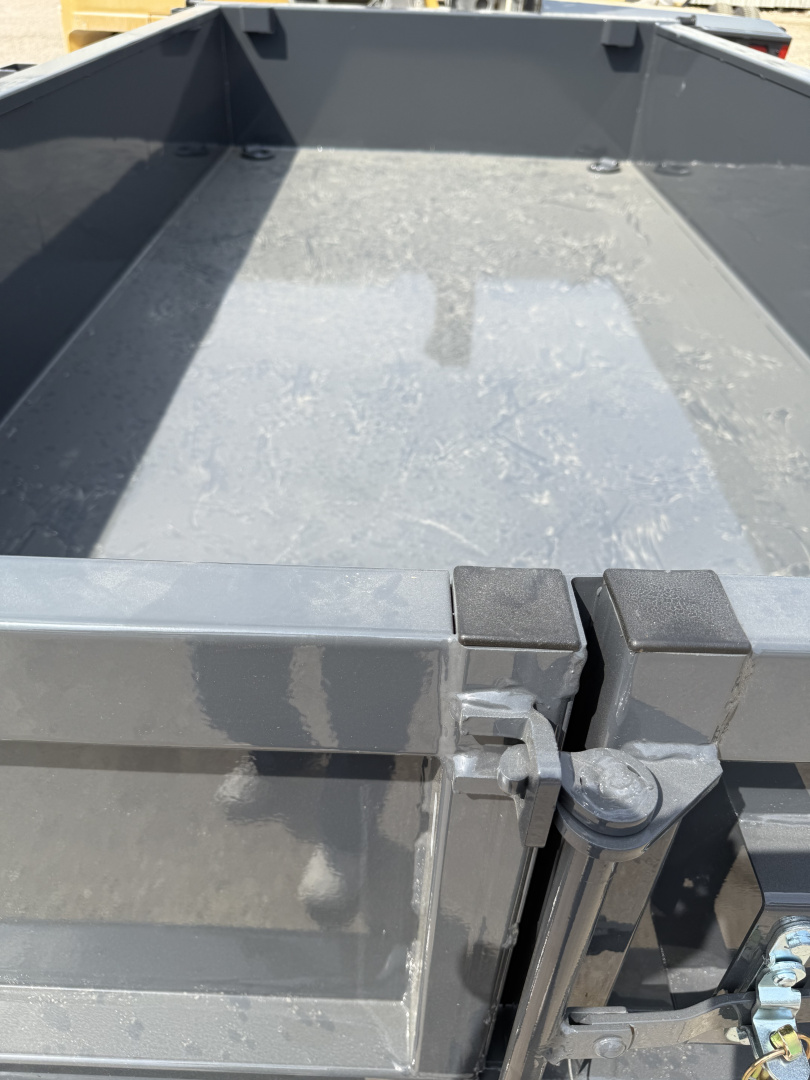 New 2026 Lamar Trailers 7K 60"X10' Dump Trailer