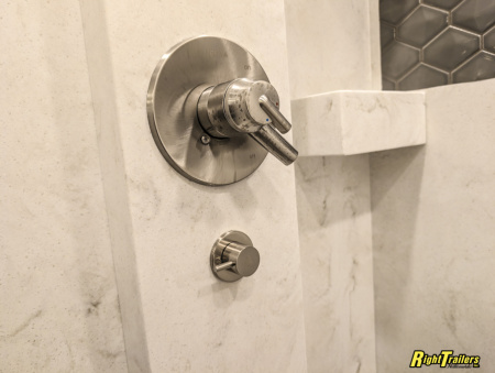 New 2026 Renegade RV Classic 45CME Motorhome With 1.5 Bathrooms