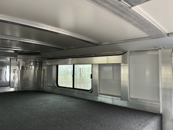 New 2026 Cimarron 5 Horse Winstar stock combo