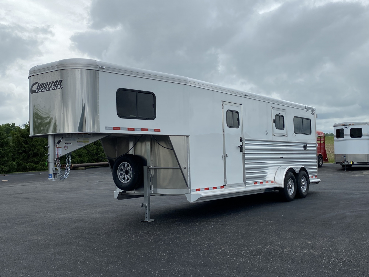 New 2025 Cimarron Norstar 24’ Gooseneck All-Aluminum 2+1 Horse Trailer