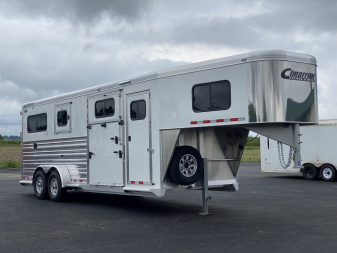 New 2025 Cimarron Norstar 24’ Gooseneck All-Aluminum 2+1 Horse Trailer