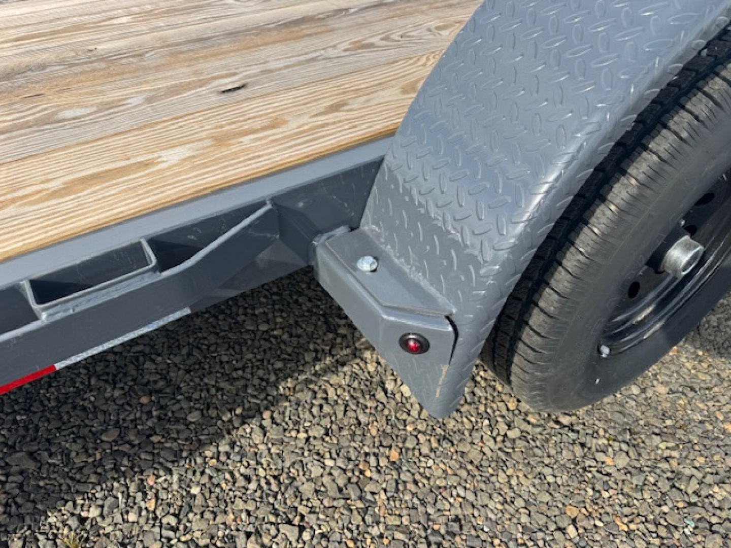 New 2026 LAMAR TRAILERS 83" x 18' /10K Flatbed Trailer