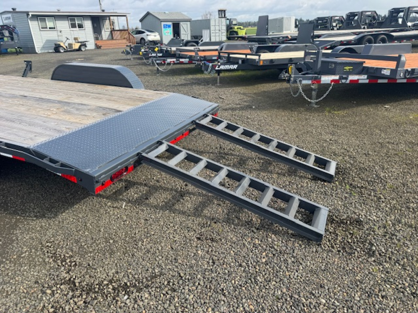 New 2026 LAMAR TRAILERS 83" x 18' /10K Flatbed Trailer