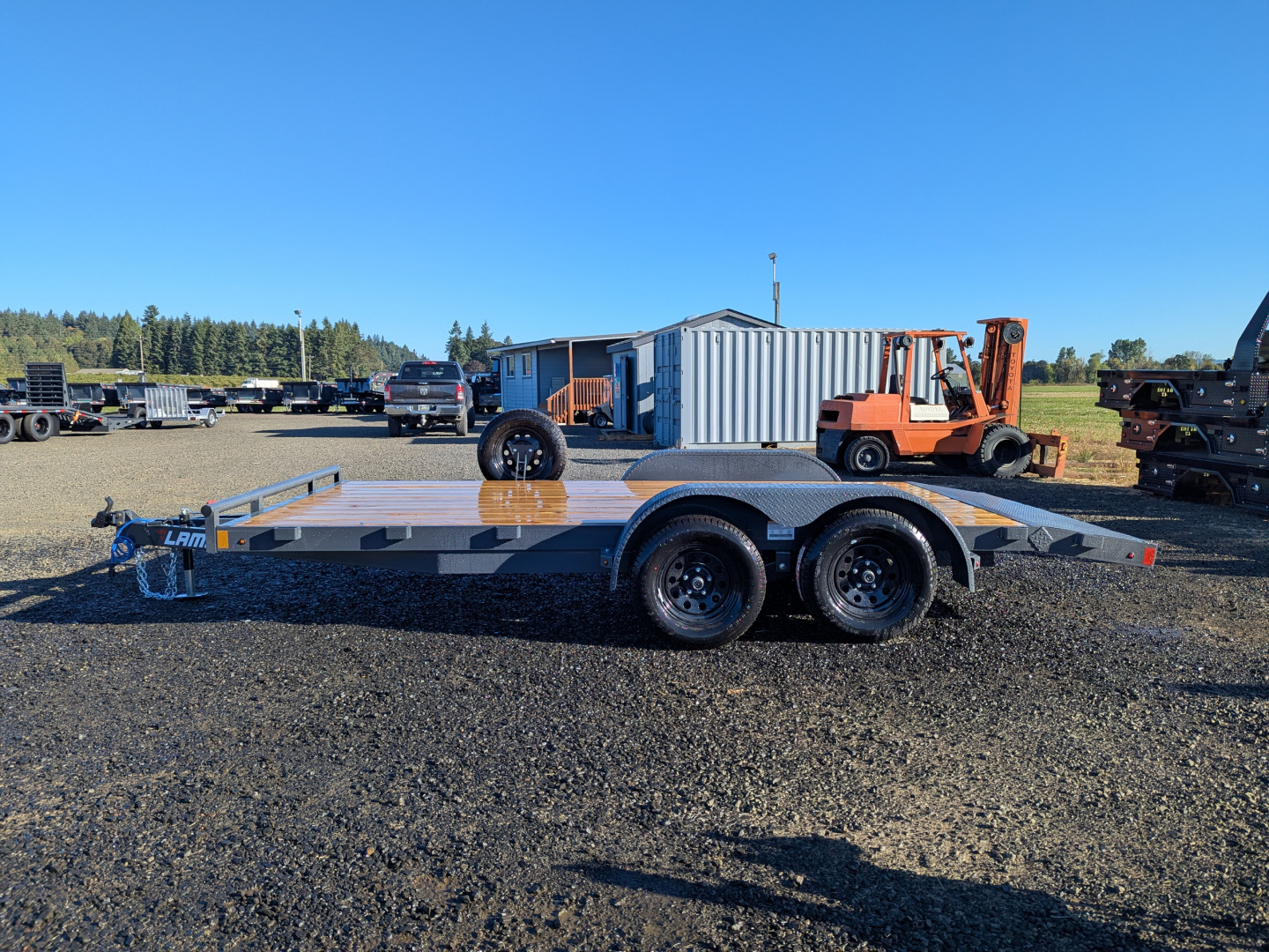 New 2026 LAMAR TRAILERS CE 83x16 7K Flatbed Trailer