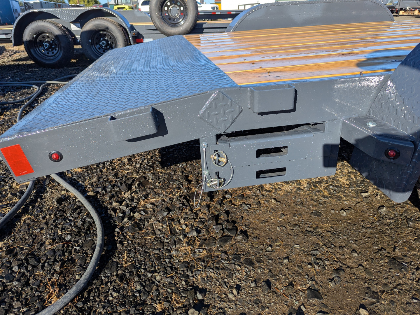 New 2026 LAMAR TRAILERS 83" x 16' /7K Flatbed Trailer