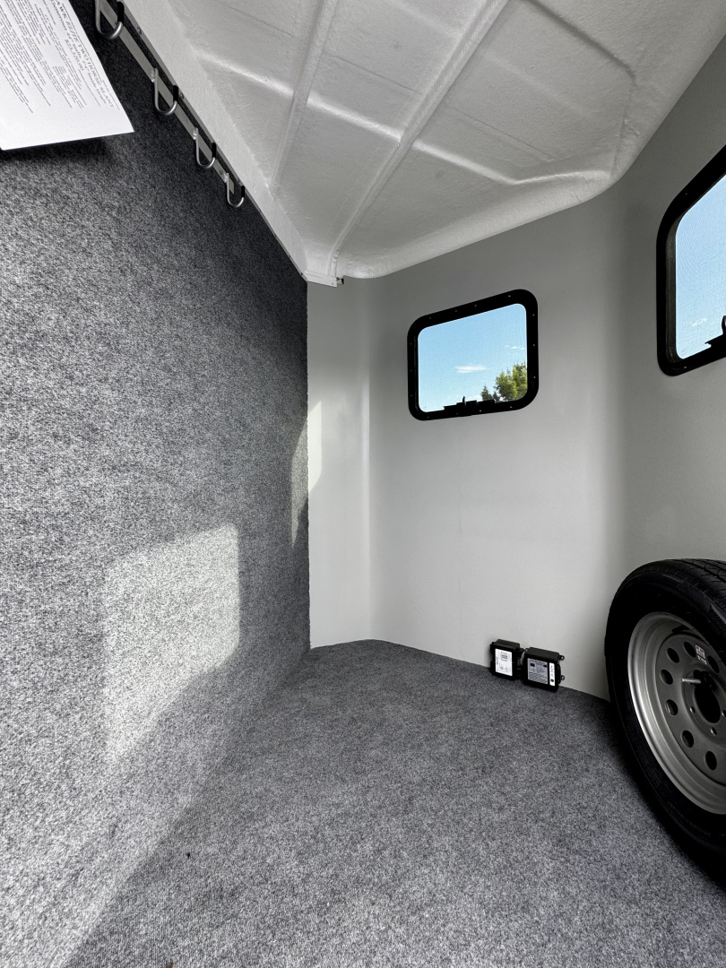 New 2025 Hawk Elite 2H Slant Trailer