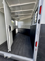 New 2025 Hawk Elite 2H Slant Trailer