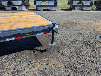 New 2026 LAMAR TRAILERS H8 83x32 14K Flatbed Trailer GOOSENECK