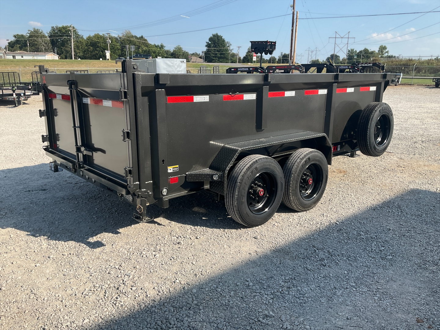 New 2026 MAXX-D 83"x14' BP Dump w/ 36" Sides- DJX