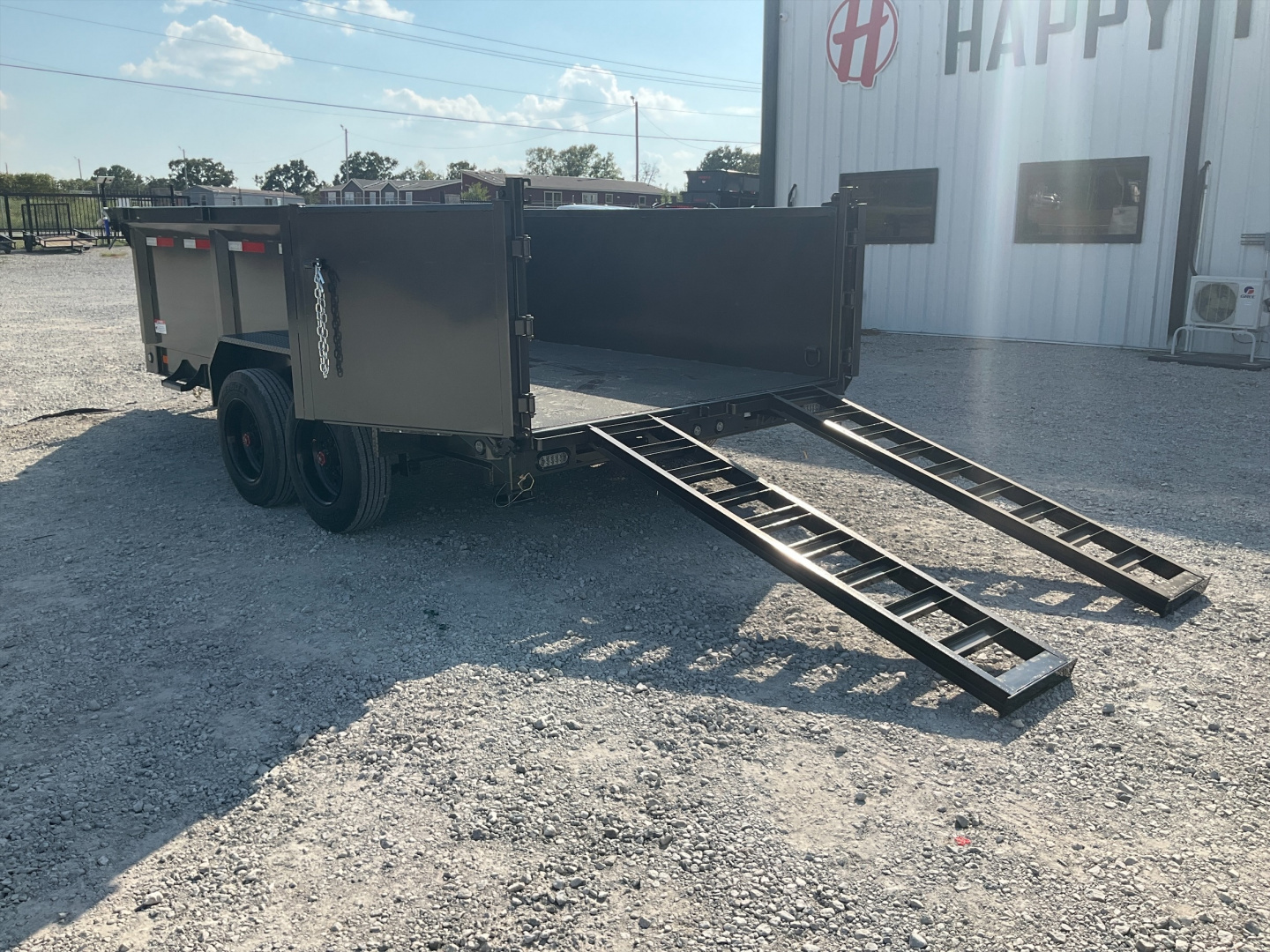 New 2026 MAXX-D 83"x14' BP Dump w/ 36" Sides- DJX