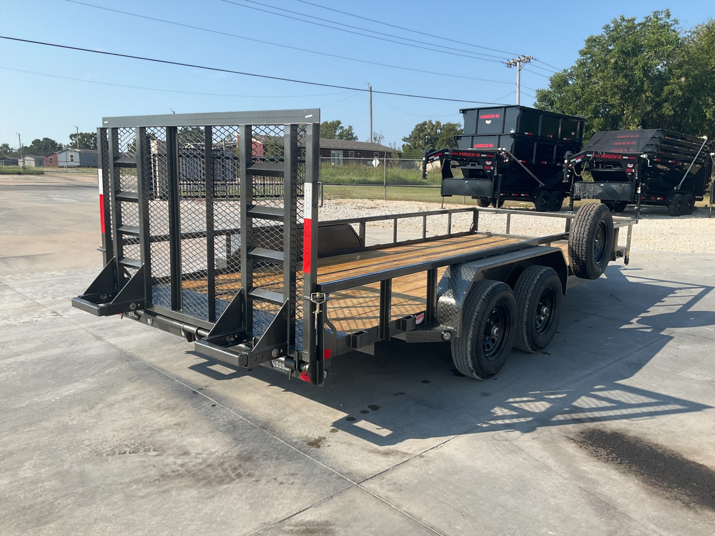 New 2026 83”x18’ MAXX-D Tandem Axle Utility – U4X