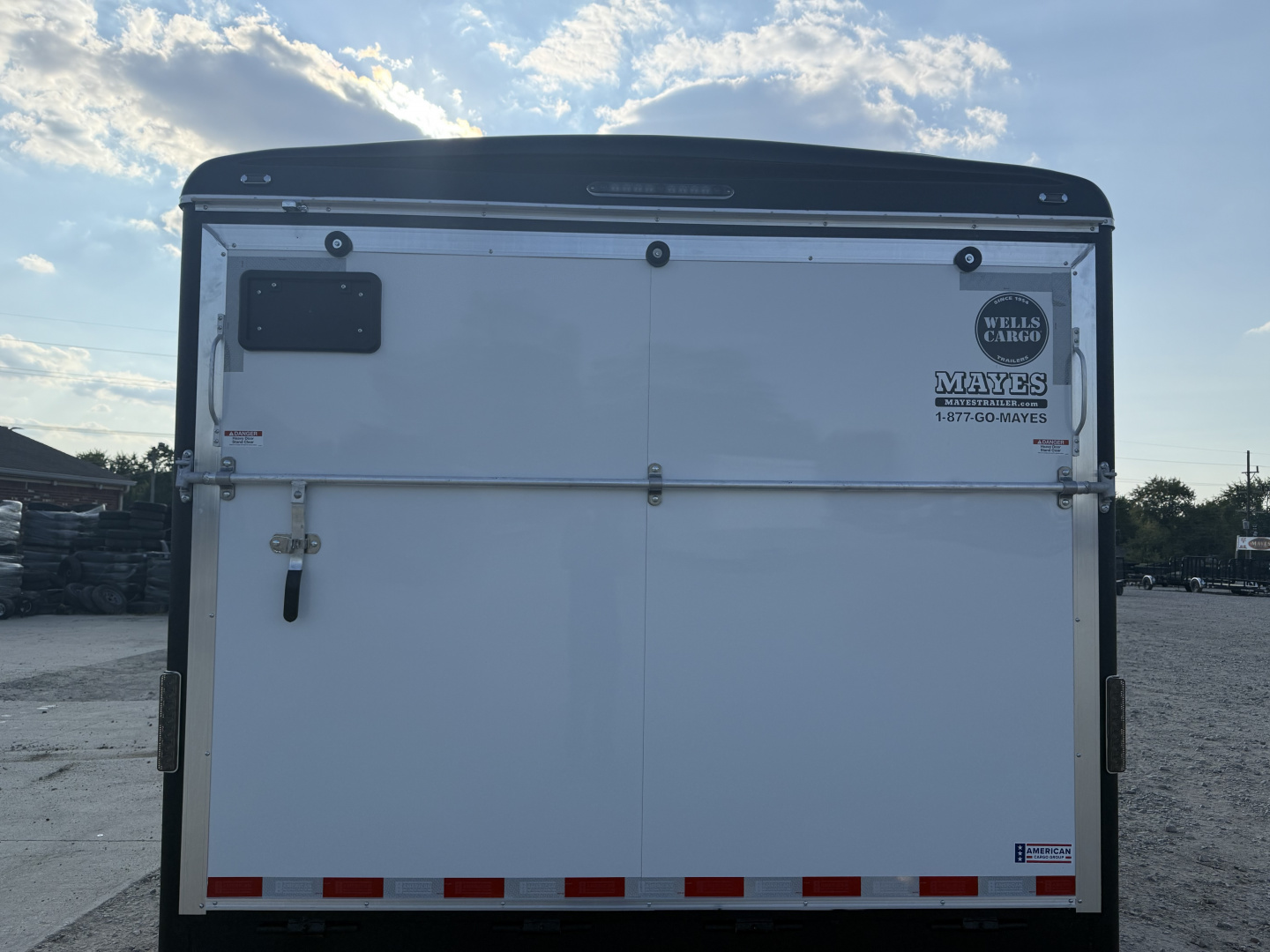 New 2026 WELLS CARGO ENCLOSED WHD8516T5 102X16 TA RAMP DOOR (GVW:14000) WHITE