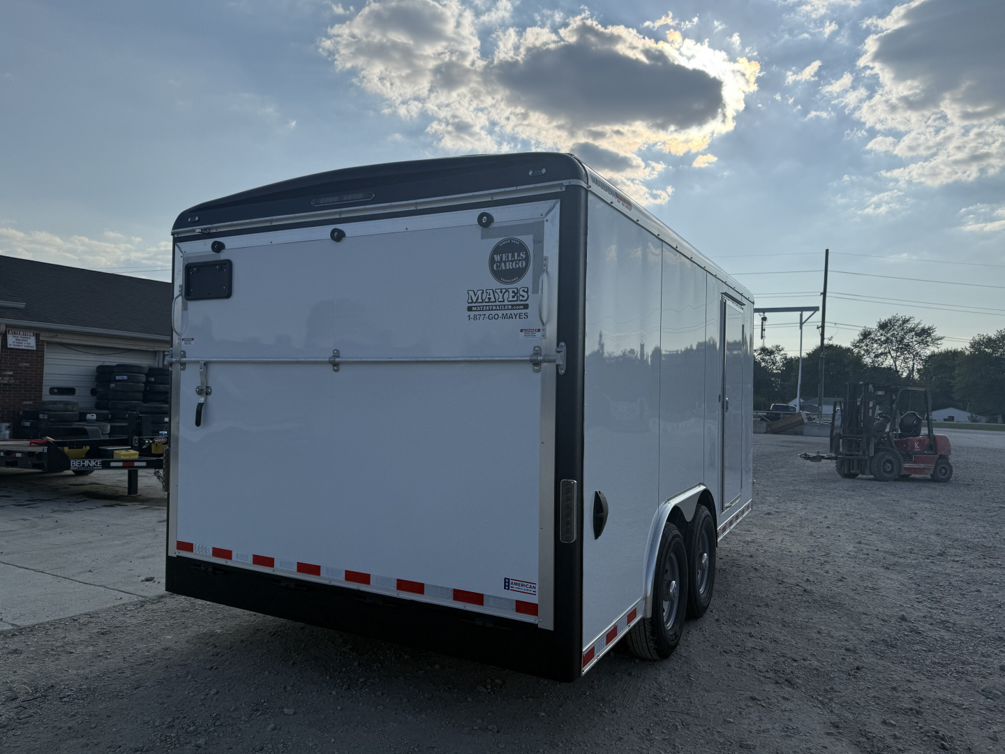 New 2026 WELLS CARGO ENCLOSED WHD8516T5 102X16 TA RAMP DOOR (GVW:14000) WHITE